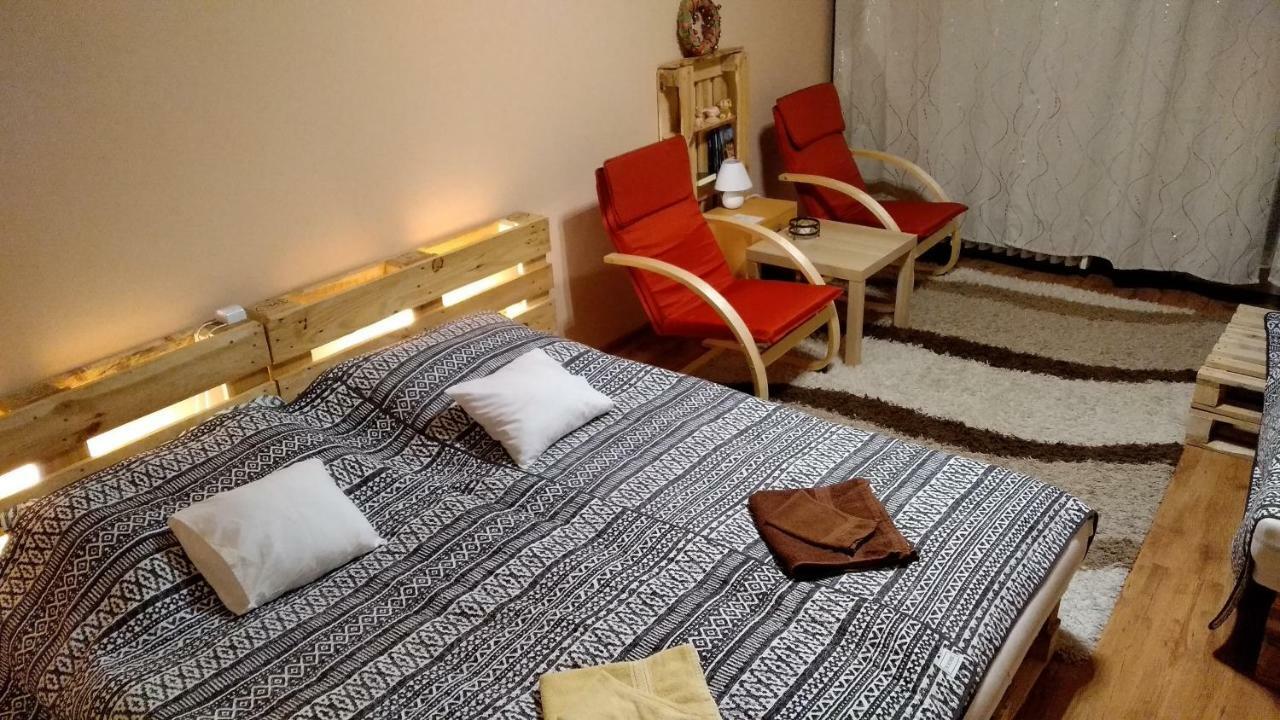 Gesztenyes Apartman Miskolc Buitenkant foto